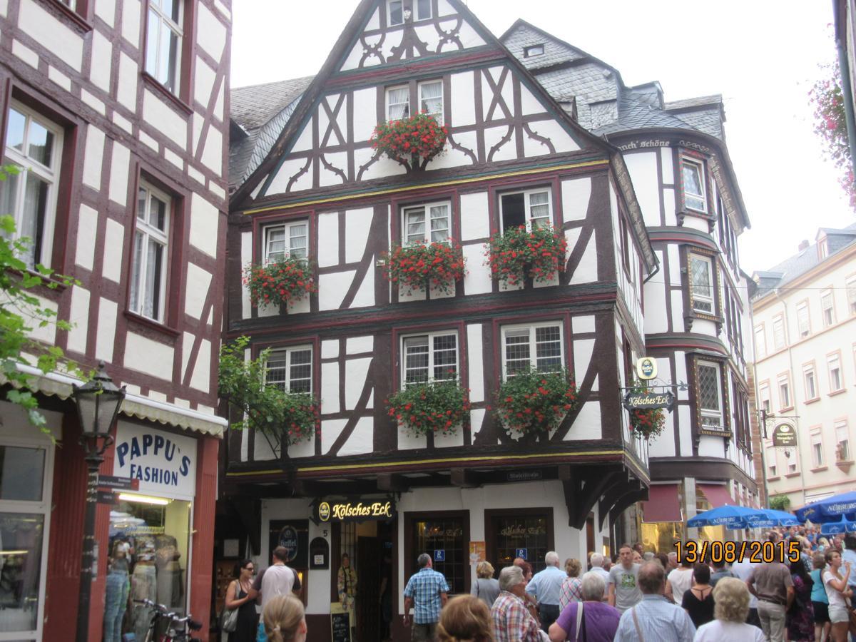 Ferienwohnung "Edeltrud Deluxe Moselblick" Bernkastel-Kues Exterior photo