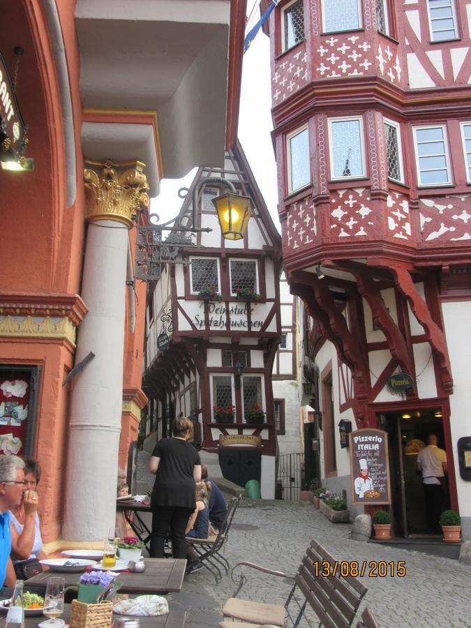 Ferienwohnung "Edeltrud Deluxe Moselblick" Bernkastel-Kues Exterior photo