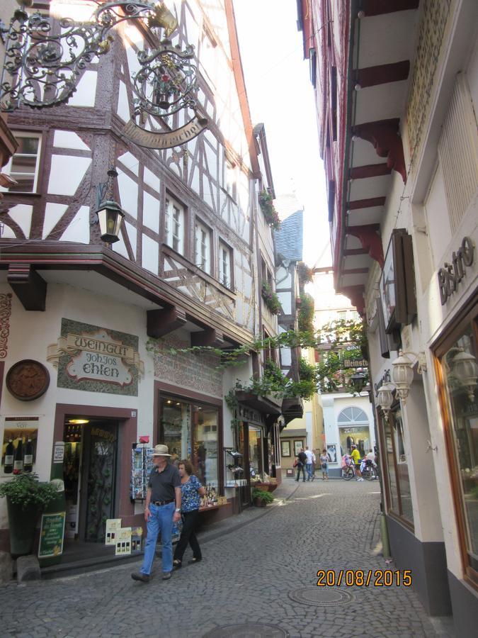 Ferienwohnung "Edeltrud Deluxe Moselblick" Bernkastel-Kues Exterior photo